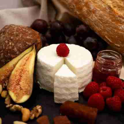 Queso Fresco de Cabra Molde Grande de Quesería La Abuela